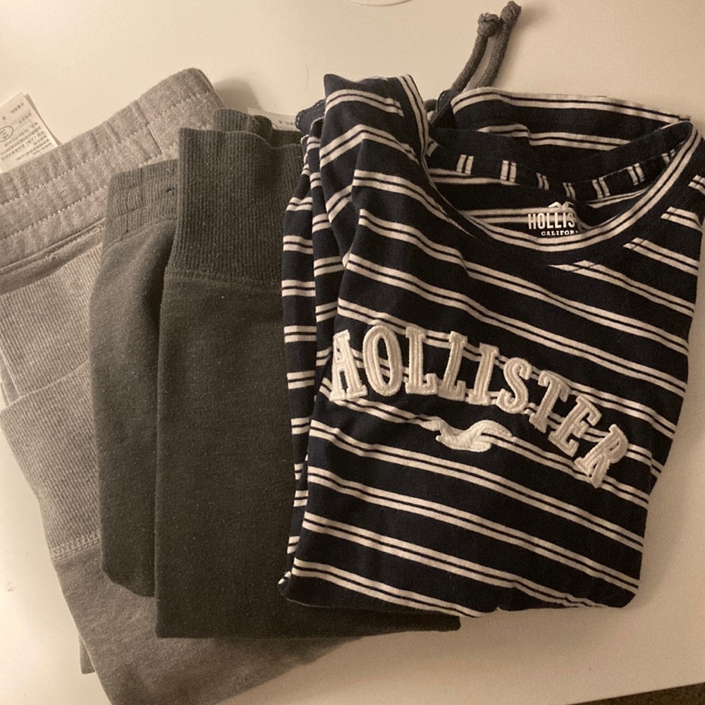 Hollister Lounge Pack (2 leggings, 1 Shirt)